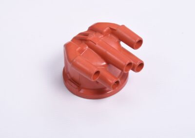 4 cylinder Bosch and Bestek 90 degree distributor cap