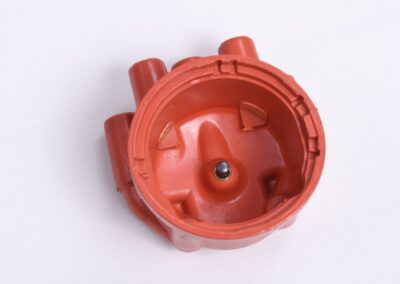 4 cylinder Bosch and Bestek 90 degree distributor cap