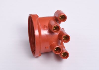 4 cylinder Bosch and Bestek 90 degree distributor cap