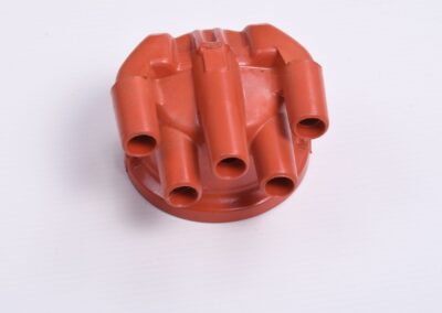 4 cylinder Bosch and Bestek 90 degree distributor cap